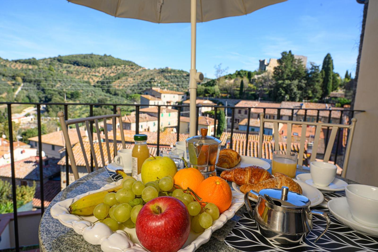 Il Chiostro Appartamenti & Suites Suvereto Eksteriør bilde