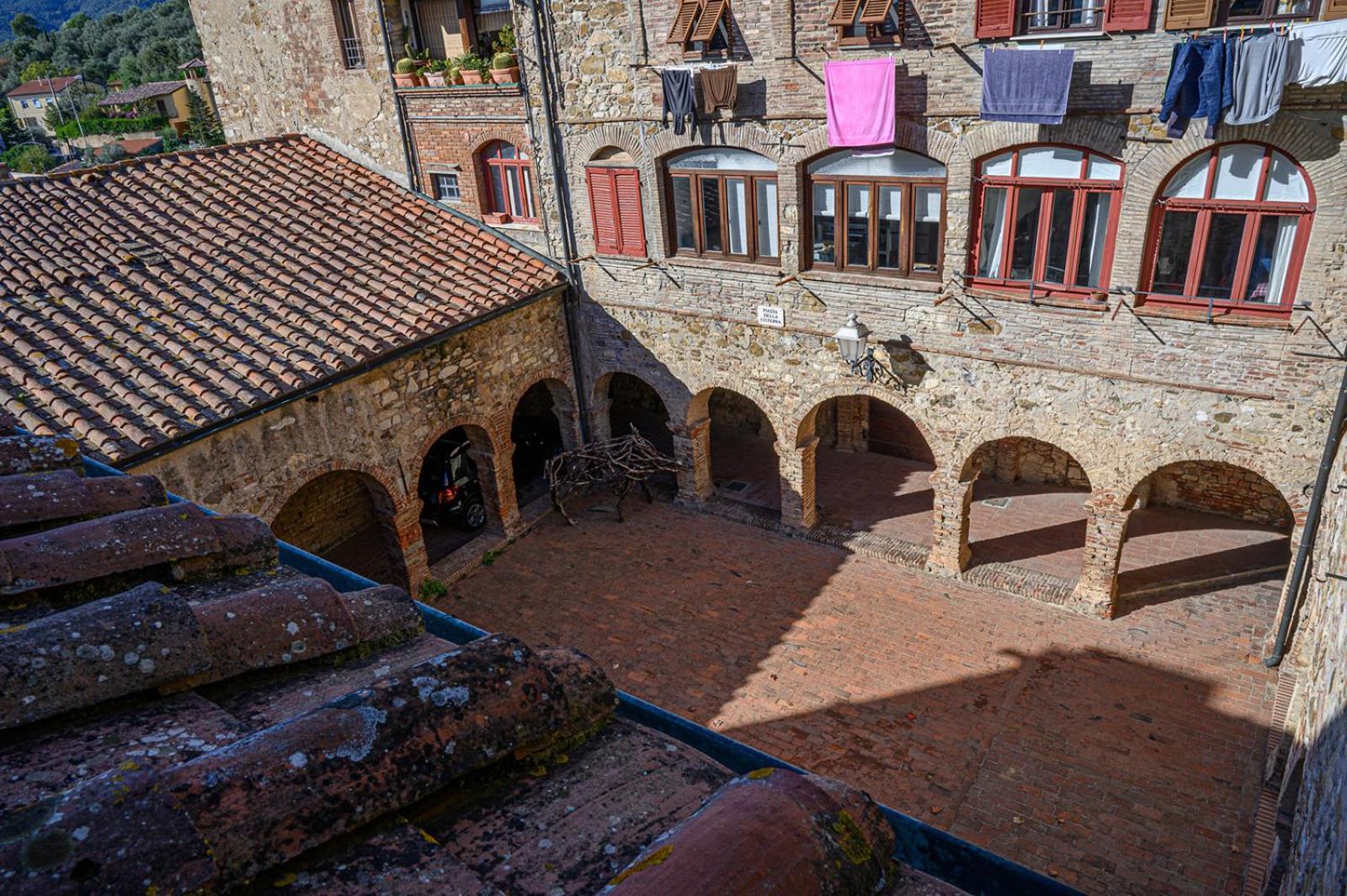 Il Chiostro Appartamenti & Suites Suvereto Eksteriør bilde